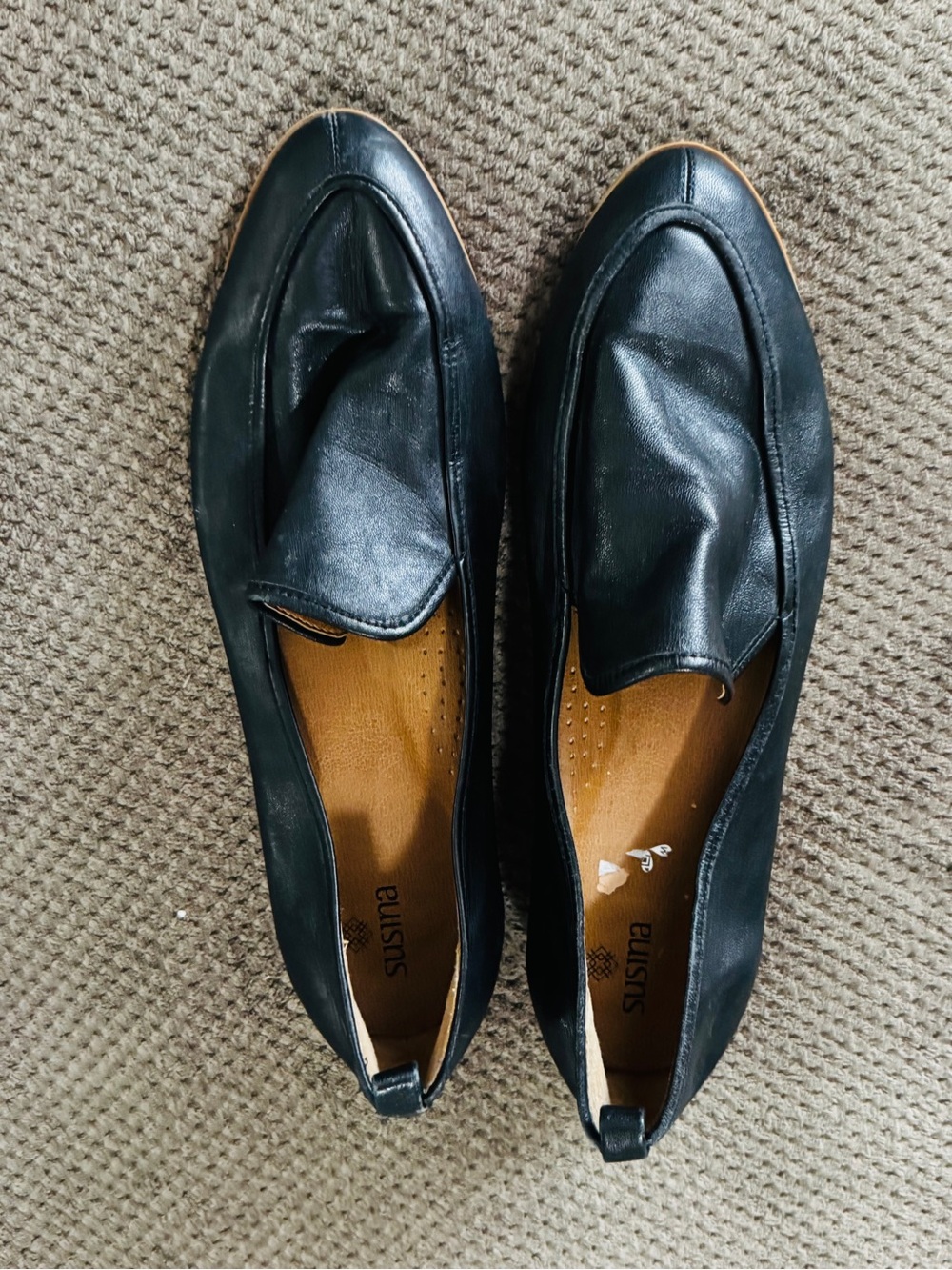 Susana 8.5 39 Black Leather buttery soft Loafers